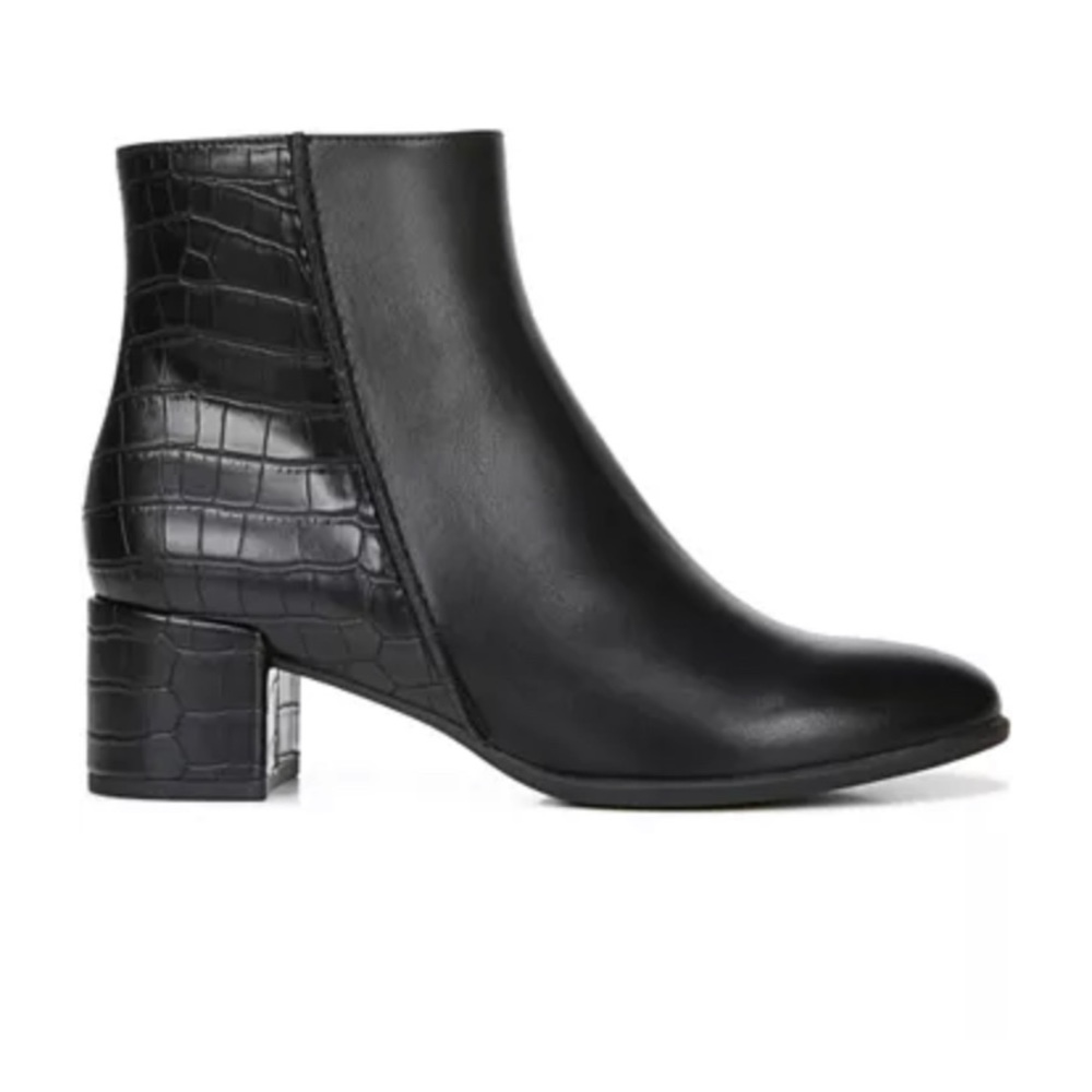 NEW Soul naturalizer black crocco booties